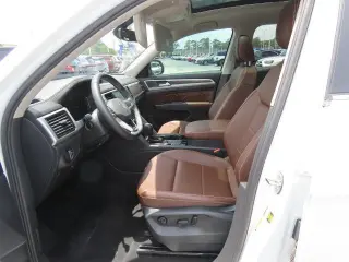 Volkswagen Atlas 2023 SE 4dr SUV w/Technology