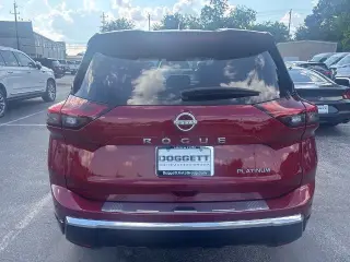 Nissan Rogue 2024 Platinum 4dr Crossover