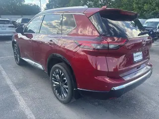 Nissan Rogue 2024 Platinum 4dr Crossover