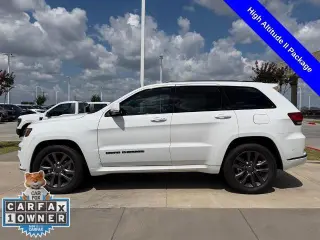 Jeep Grand Cherokee 2018 4x2 Overland 4dr SUV