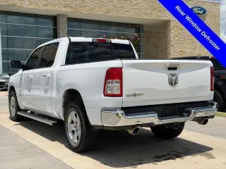 Ram 1500 2020 4x2 Big Horn 4dr Crew Cab 5.6 ft. SB Pickup