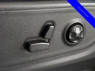 Ram 1500 2020 4x2 Big Horn 4dr Crew Cab 5.6 ft. SB Pickup