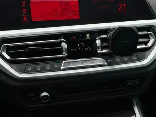 BMW 3 Series 2019 330i 4dr Sedan