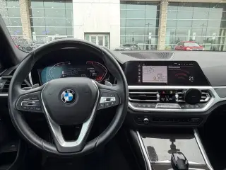 BMW 3 Series 2019 330i 4dr Sedan