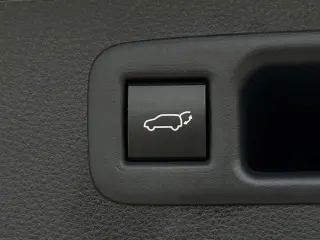 Toyota Highlander 2021 AWD XLE 4dr SUV