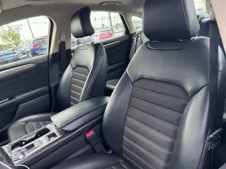 Ford Fusion 2017 AWD SE 4dr Sedan