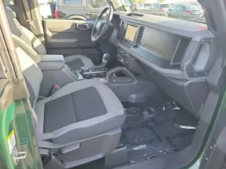 Ford Bronco 2023 4x4 Black Diamond 4dr SUV