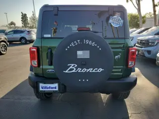 Ford Bronco 2023 4x4 Black Diamond 4dr SUV