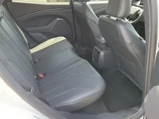 Ford Mustang Mach-E 2022 Select 4dr SUV