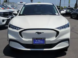 Ford Mustang Mach-E 2022 Select 4dr SUV
