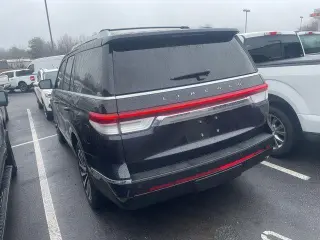 Lincoln Navigator 2022 4x4 Reserve 4dr SUV