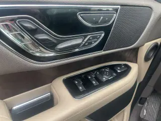Lincoln Navigator 2022 4x4 Reserve 4dr SUV