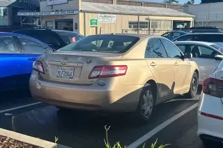 Toyota Camry 2010 SE 4dr Sedan 6M