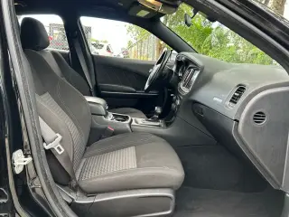 Dodge Charger 2023 SXT 4dr Sedan
