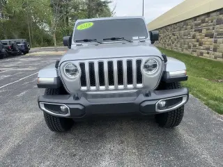 Jeep Wrangler Unlimited 2018 4x4 Moab 4dr SUV (midyear release)