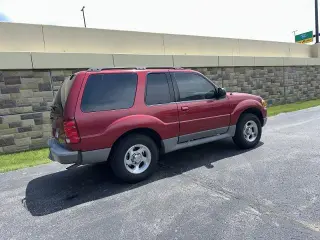Ford Explorer Sport 2003 XLT 2dr SUV