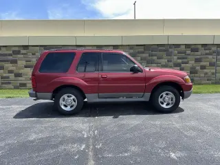 Ford Explorer Sport 2003 XLT 2dr SUV