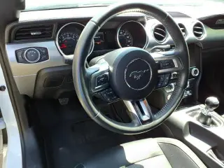 Ford Mustang 2018 GT Premium 2dr Convertible