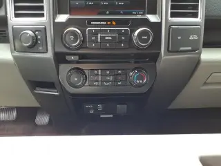 Ford F-150 2015 4x4 XLT 4dr SuperCrew 5.5 ft. SB