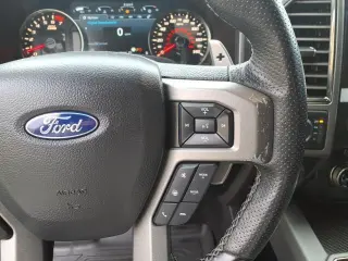 Ford F-150 2018 4x4 Raptor 4dr SuperCrew 5.5 ft. SB