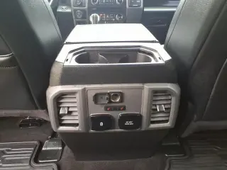 Ford F-150 2018 4x4 Raptor 4dr SuperCrew 5.5 ft. SB