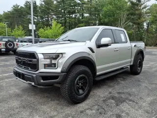 Ford F-150 2018 4x4 Raptor 4dr SuperCrew 5.5 ft. SB