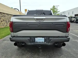 Ford F-150 2018 4x4 Raptor 4dr SuperCrew 5.5 ft. SB