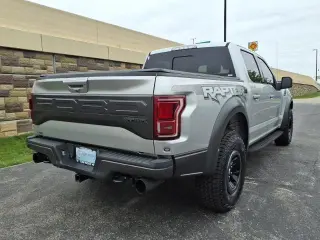 Ford F-150 2018 4x4 Raptor 4dr SuperCrew 5.5 ft. SB