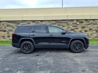 GMC Acadia 2023 4x4 AT4 4dr SUV