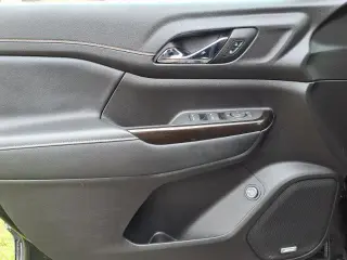 GMC Acadia 2023 4x4 AT4 4dr SUV