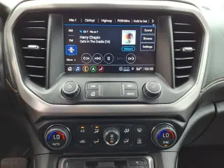 GMC Acadia 2023 4x4 AT4 4dr SUV