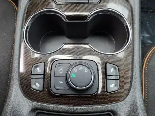 GMC Acadia 2023 4x4 AT4 4dr SUV