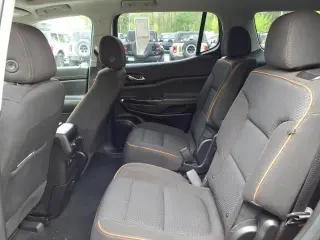 GMC Acadia 2023 4x4 AT4 4dr SUV
