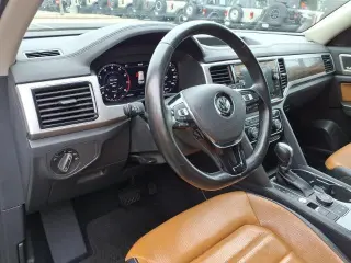 Volkswagen Atlas 2018 AWD V6 SEL Premium 4Motion 4dr SUV