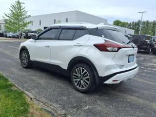 Nissan Kicks 2023 SV 4dr Crossover