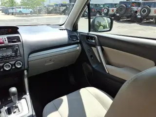 Subaru Forester 2015 AWD 2.5i Limited 4dr Wagon