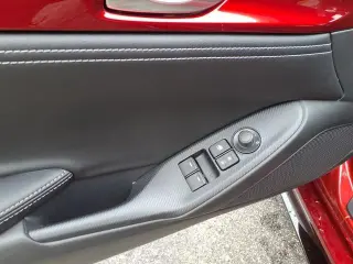 Mazda MX-5 Miata 2025 Club 2dr Convertible