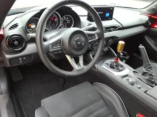 Mazda MX-5 Miata 2025 Club 2dr Convertible