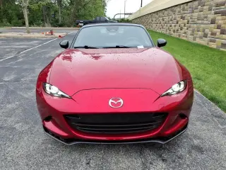 Mazda MX-5 Miata 2025 Club 2dr Convertible