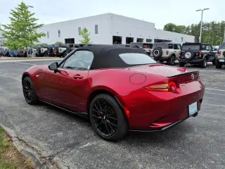 Mazda MX-5 Miata 2025 Club 2dr Convertible