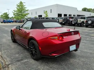 Mazda MX-5 Miata 2025 Club 2dr Convertible