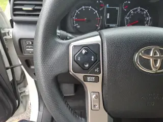 Toyota 4Runner 2022 4x4 SR5 Premium 4dr SUV