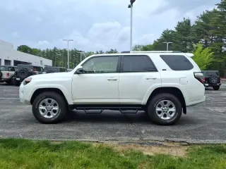 Toyota 4Runner 2022 4x4 SR5 Premium 4dr SUV