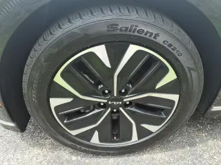 Kia EV6 2024 AWD Wind 4dr Crossover