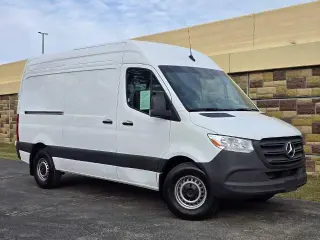 Mercedes-Benz Sprinter 2024 2500 3dr 144 in. WB Cargo Van (2.0L I4)