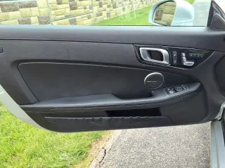 Mercedes-Benz SLC 2017 SLC 300 2dr Roadster