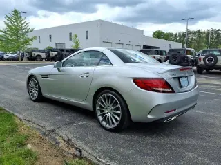 Mercedes-Benz SLC 2017 SLC 300 2dr Roadster