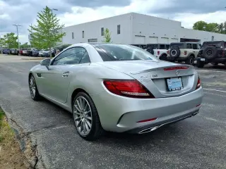 Mercedes-Benz SLC 2017 SLC 300 2dr Roadster