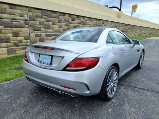 Mercedes-Benz SLC 2017 SLC 300 2dr Roadster