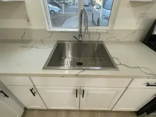 Cozy 1-Bedroom and 1-Bathroom